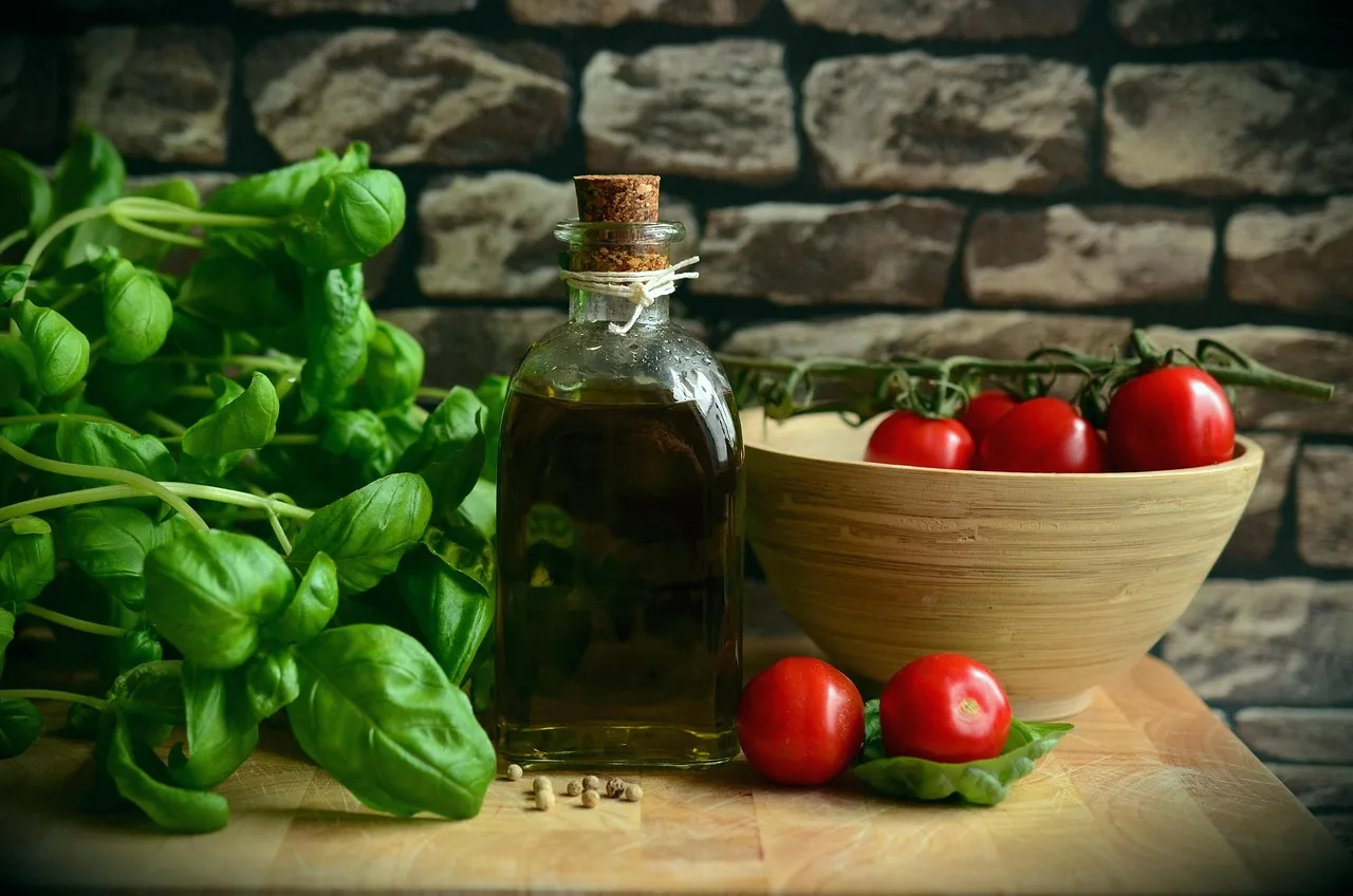 The Neuroscience of Nutrition and Mood